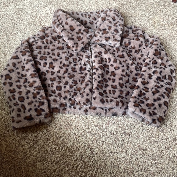 36 Point 5 Jackets & Blazers - REDUCED - 36point5 Fuzzy Leopard Print Jacket